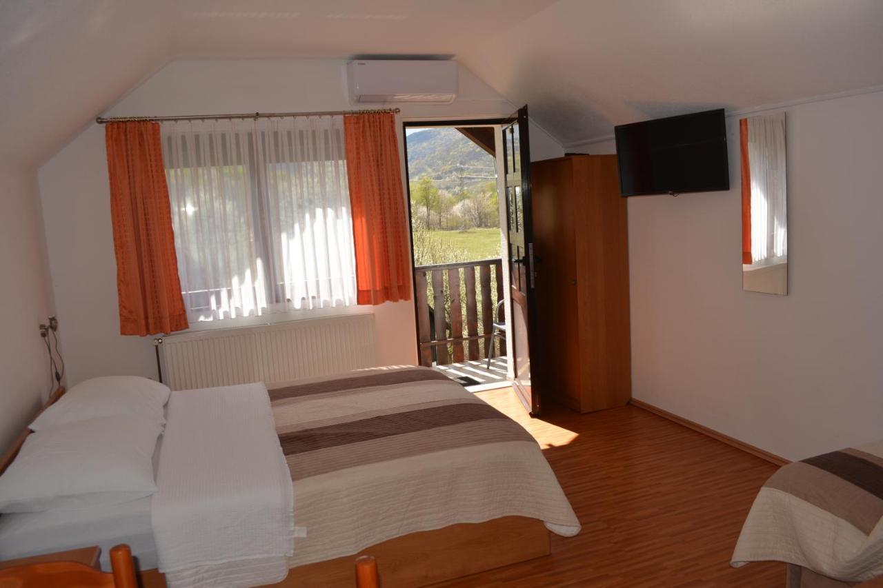 Guesthouse Andja Smoljanac Bagian luar foto