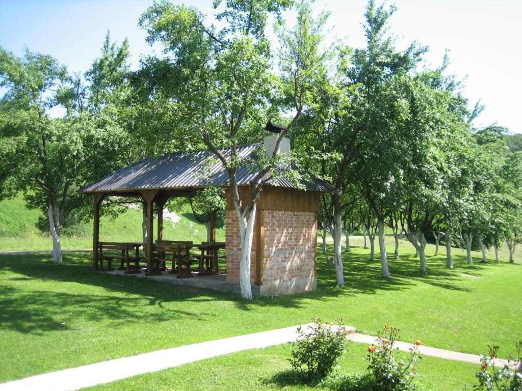Guesthouse Andja Smoljanac Bagian luar foto