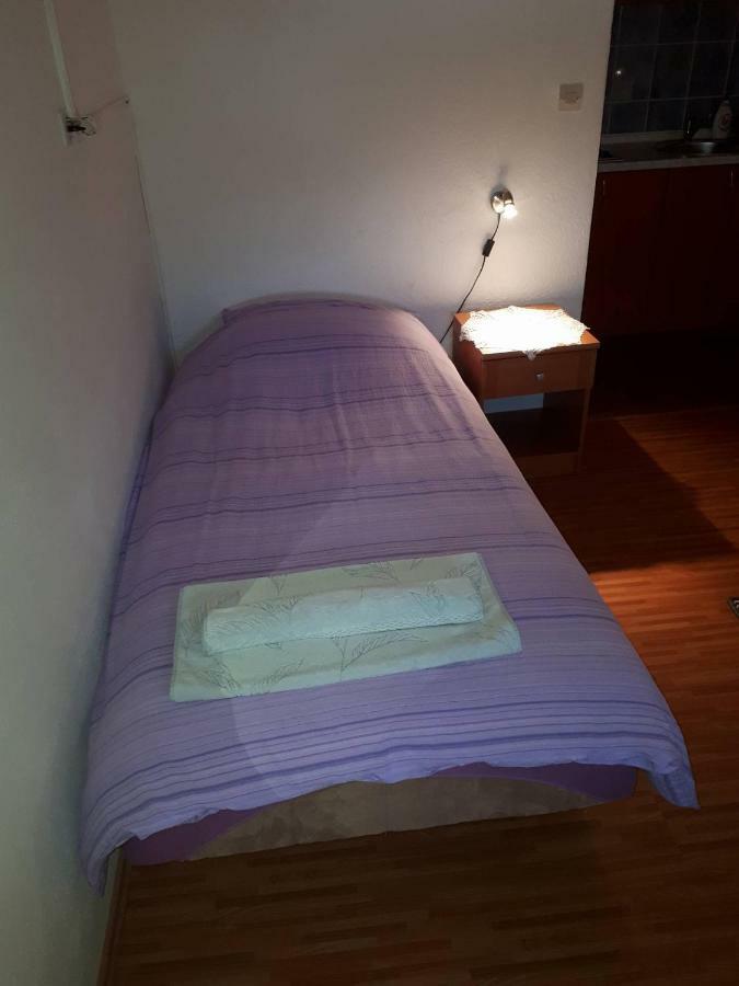 Guesthouse Andja Smoljanac Bagian luar foto